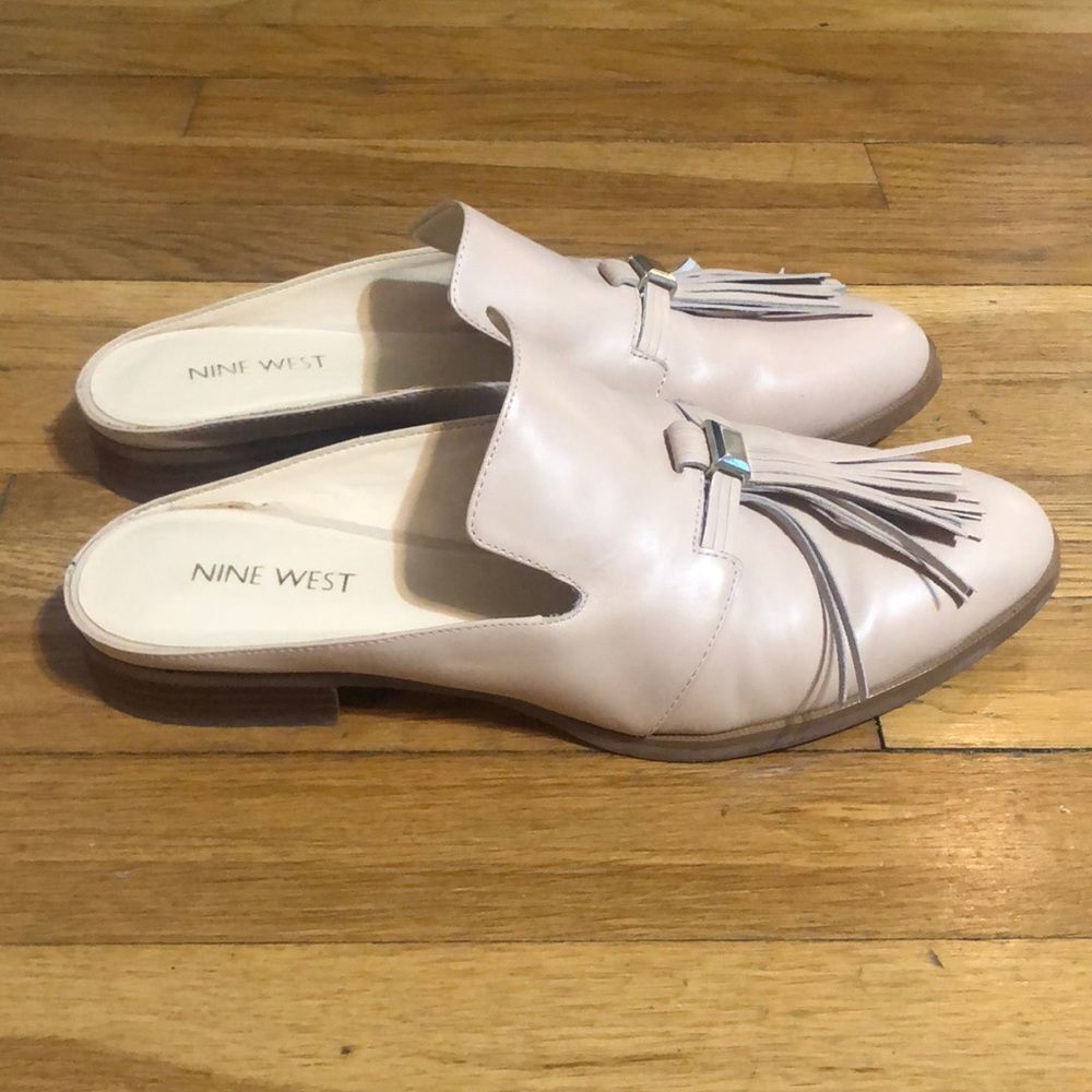 Nine West leather flats